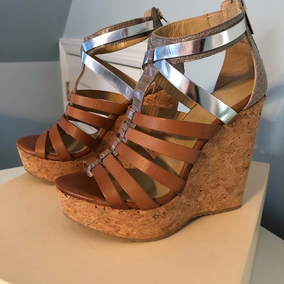 **SOLD** JIMMY CHOO PIERCE WEDGE *BRAND NEW* - Picture 2 of 6